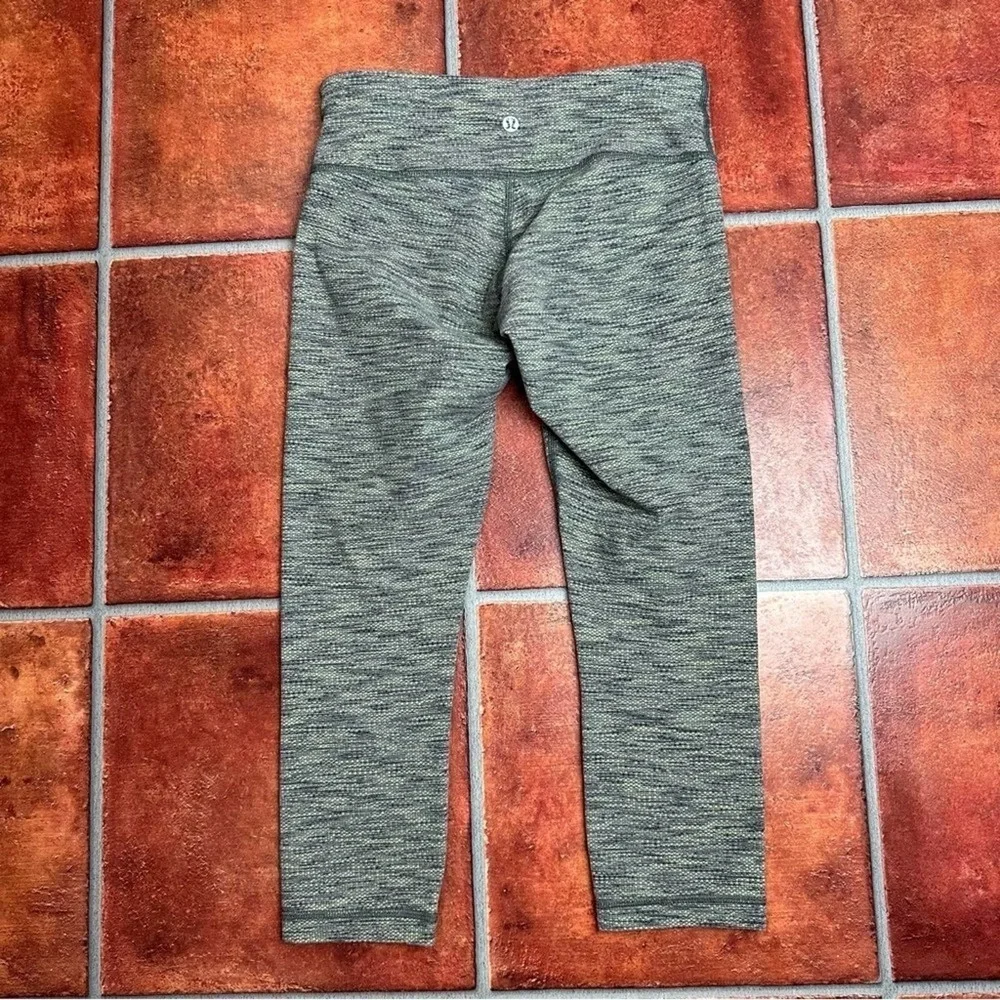 Lululemon 21 Fitness Pants